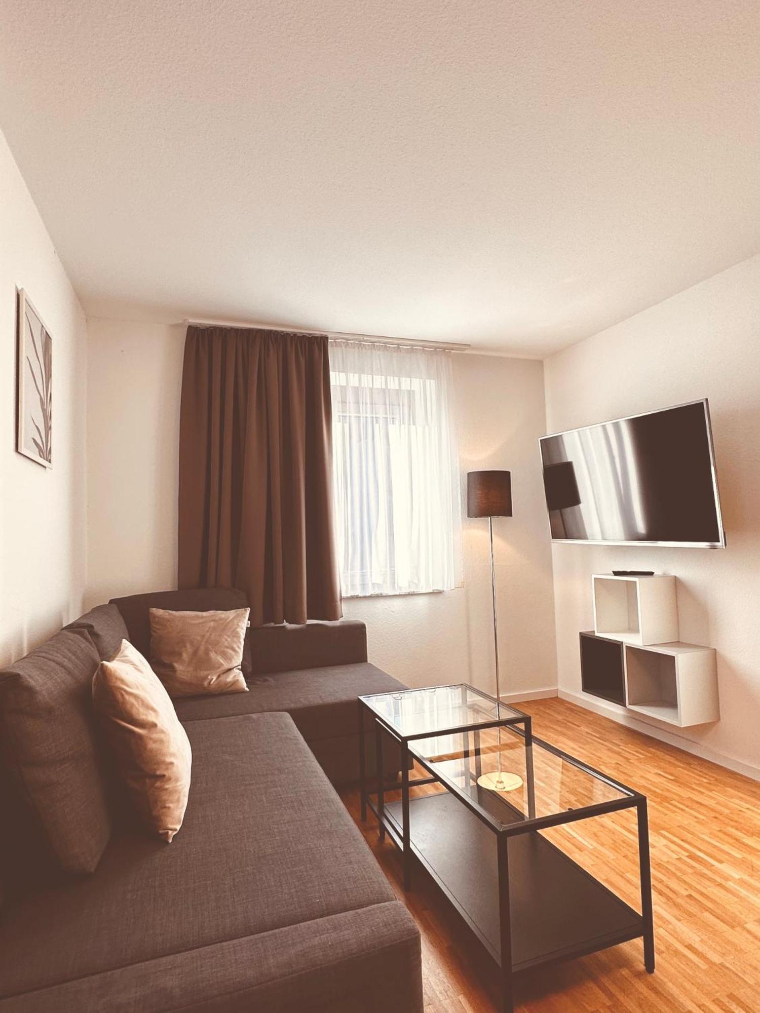Stadthaus Neckarsulm Serviced Apartments - Stadthaus Schrade Kültér fotó